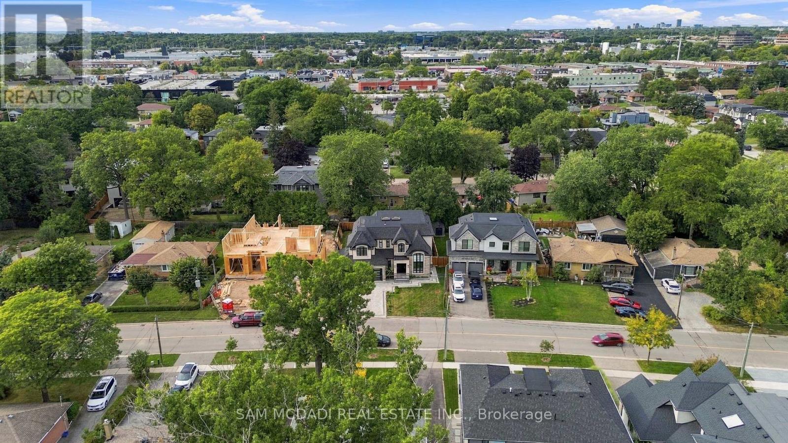 507 Wildwood Drive, Oakville, ON