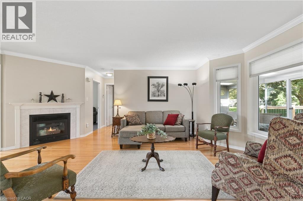 5 Eastview Place, New Hamburg, ON