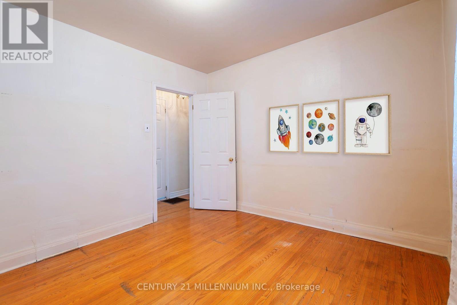 16 Rochdale Avenue, Toronto, ON
