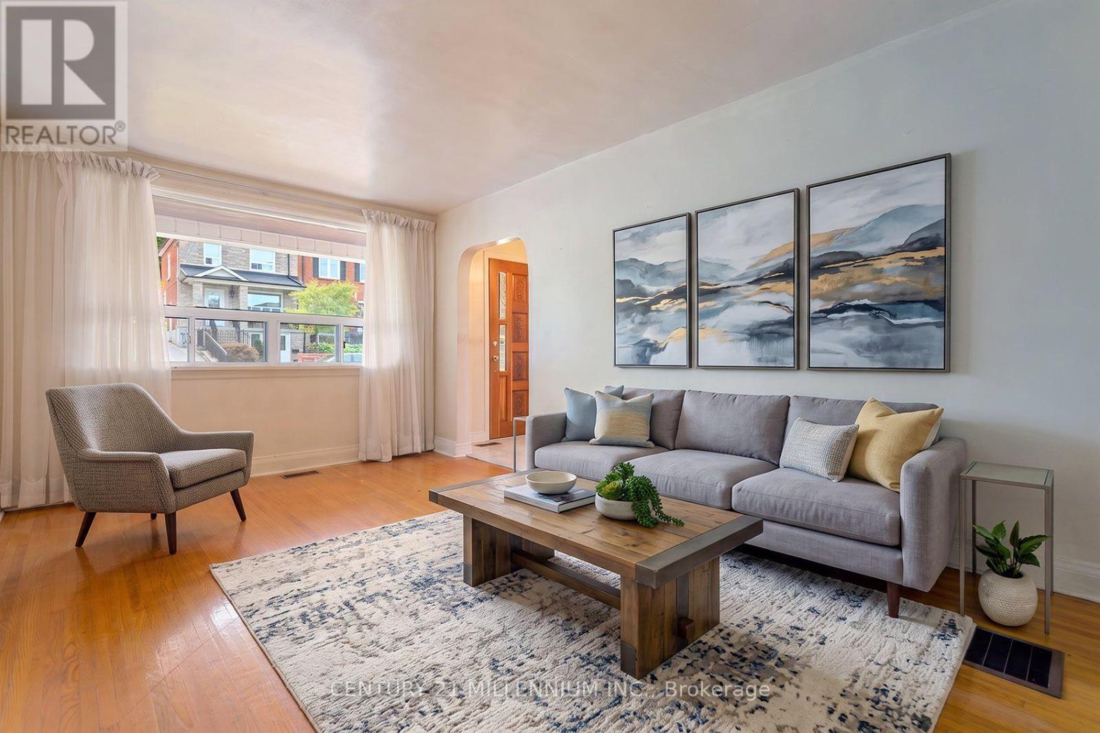 16 Rochdale Avenue, Toronto, ON