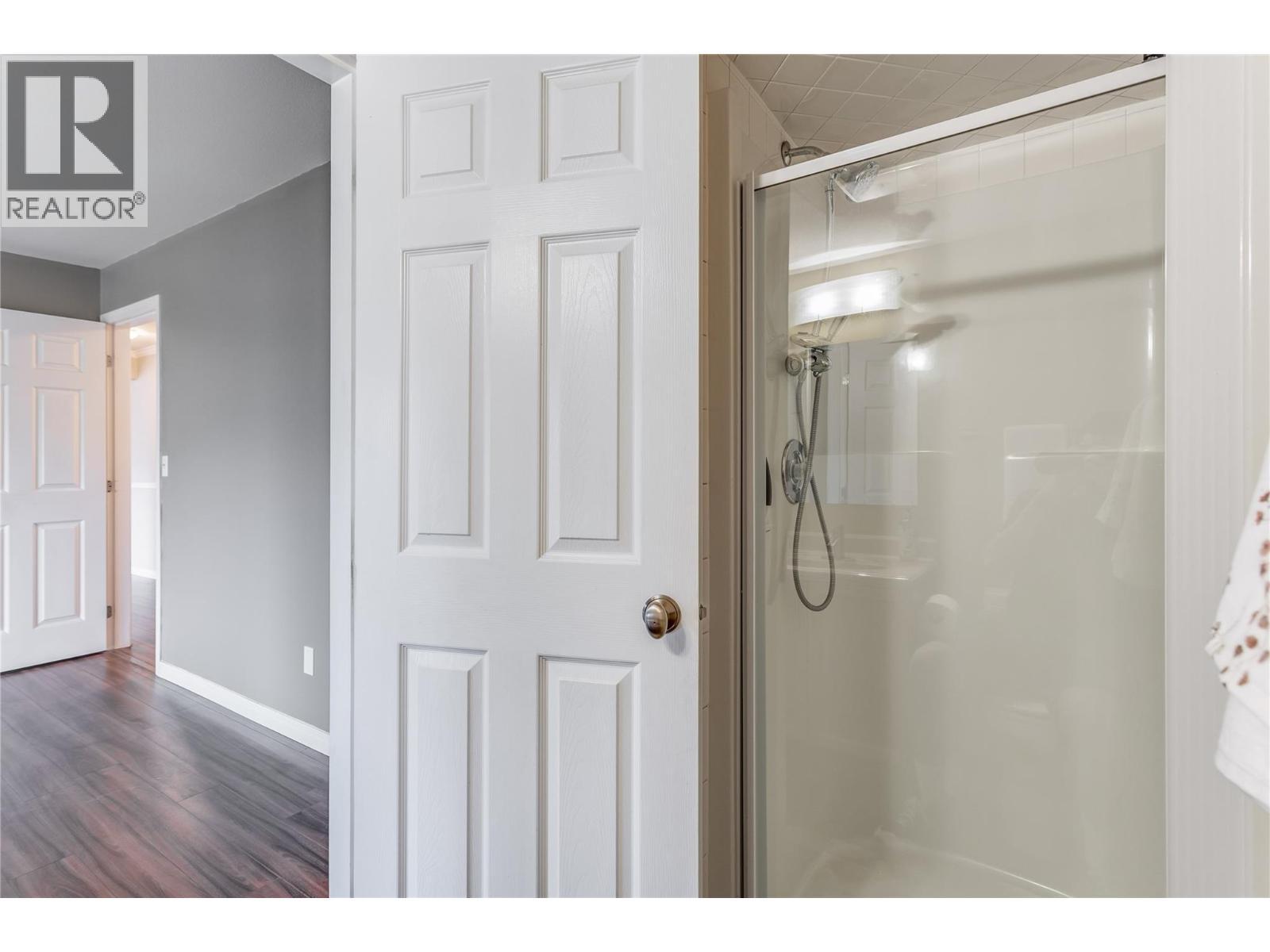 200 Dougall Road N Unit# 207, Kelowna, BC