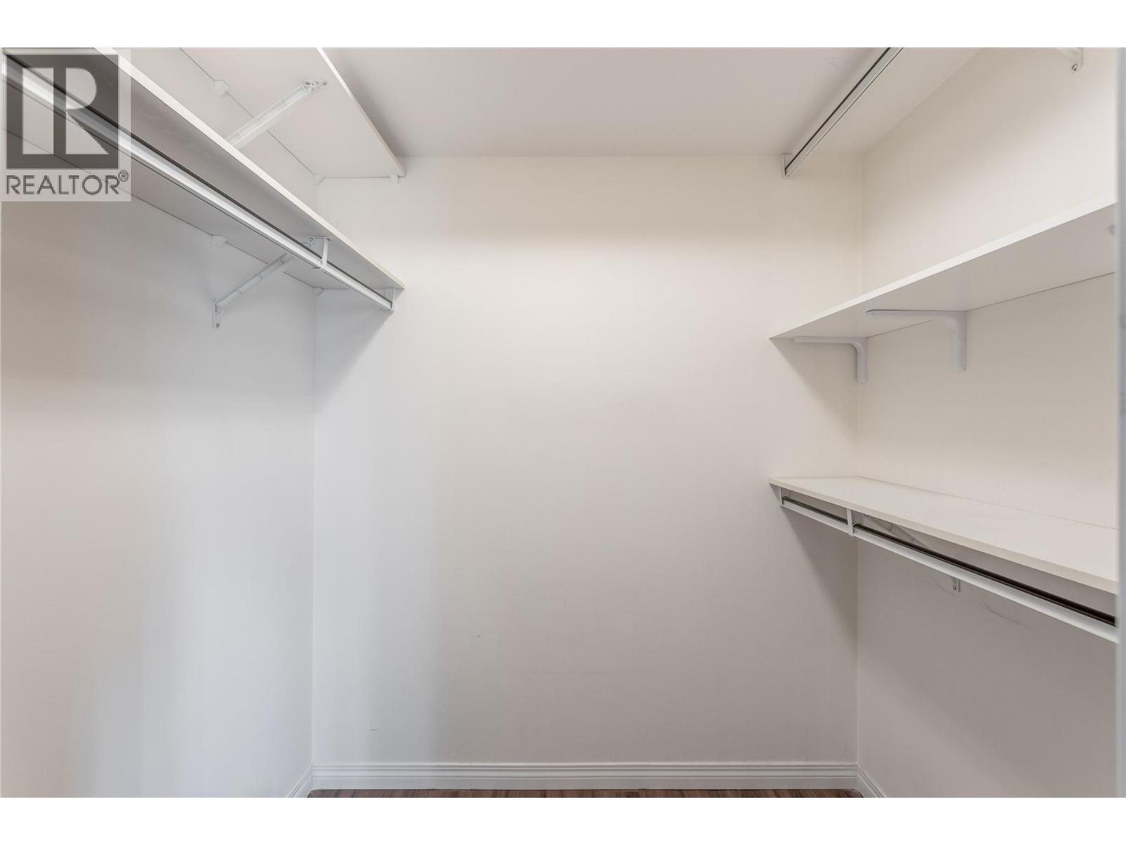 Loads of Storage - 200 Dougall Road N Unit# 207, Kelowna, BC