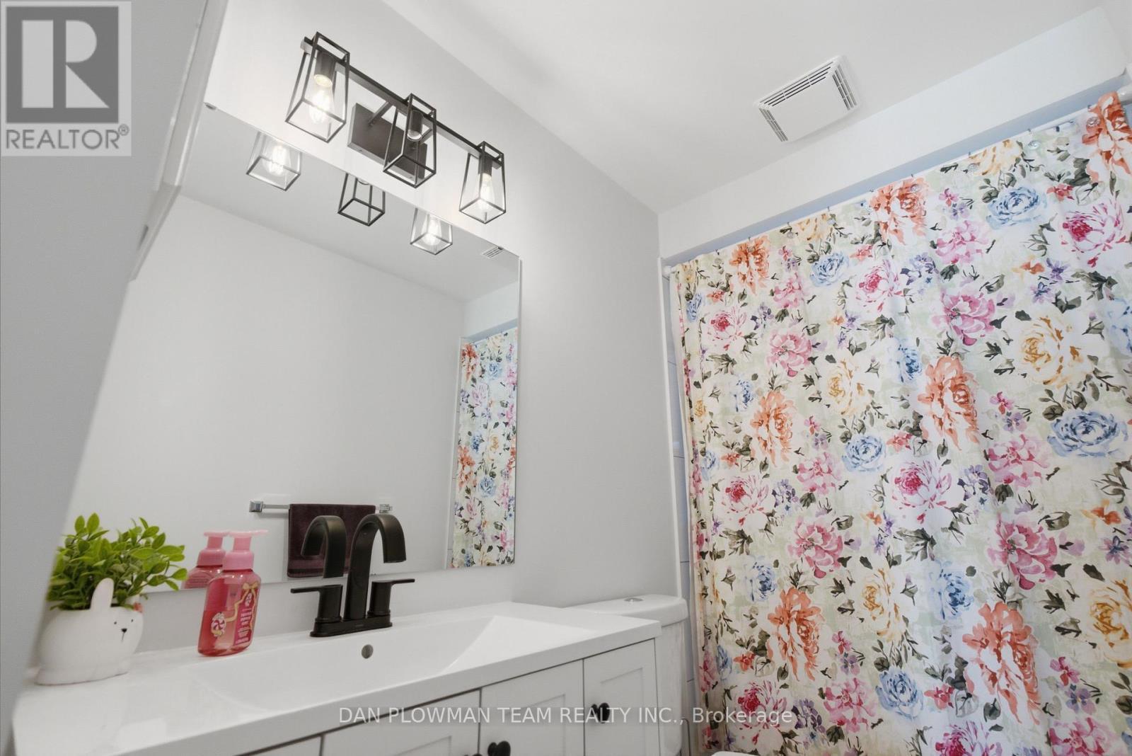 H11 - 76 - 1661 Nash Road, Clarington, ON