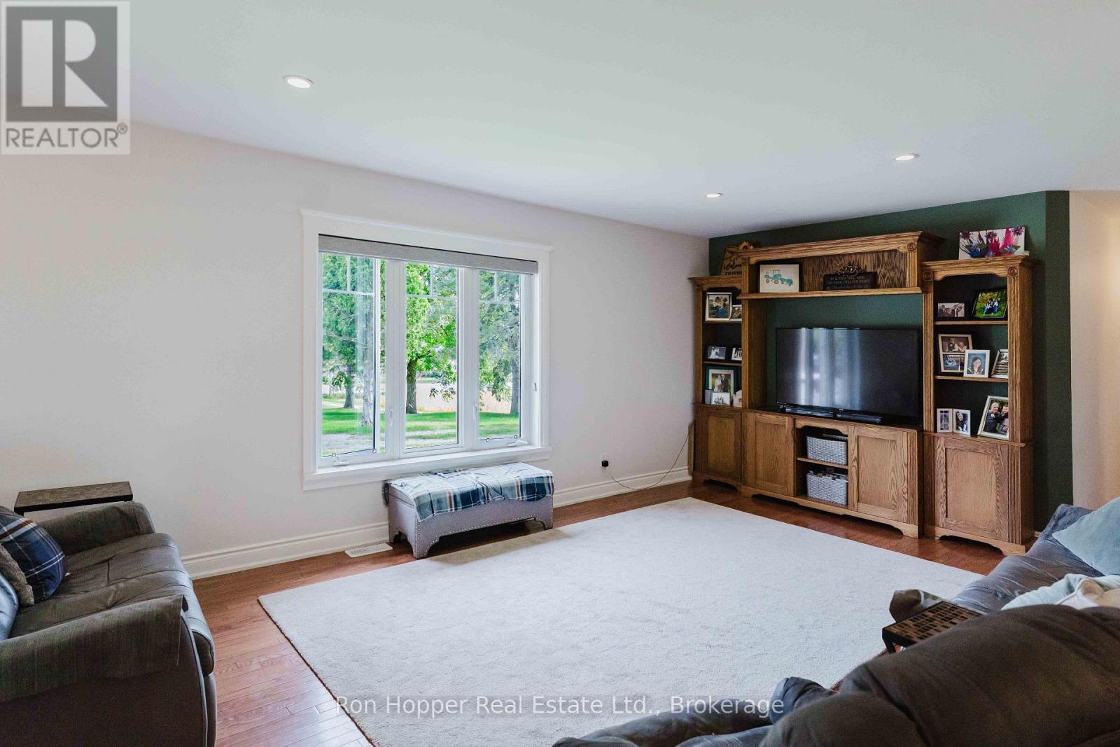 317670 6&10 Highway, Georgian Bluffs, ON