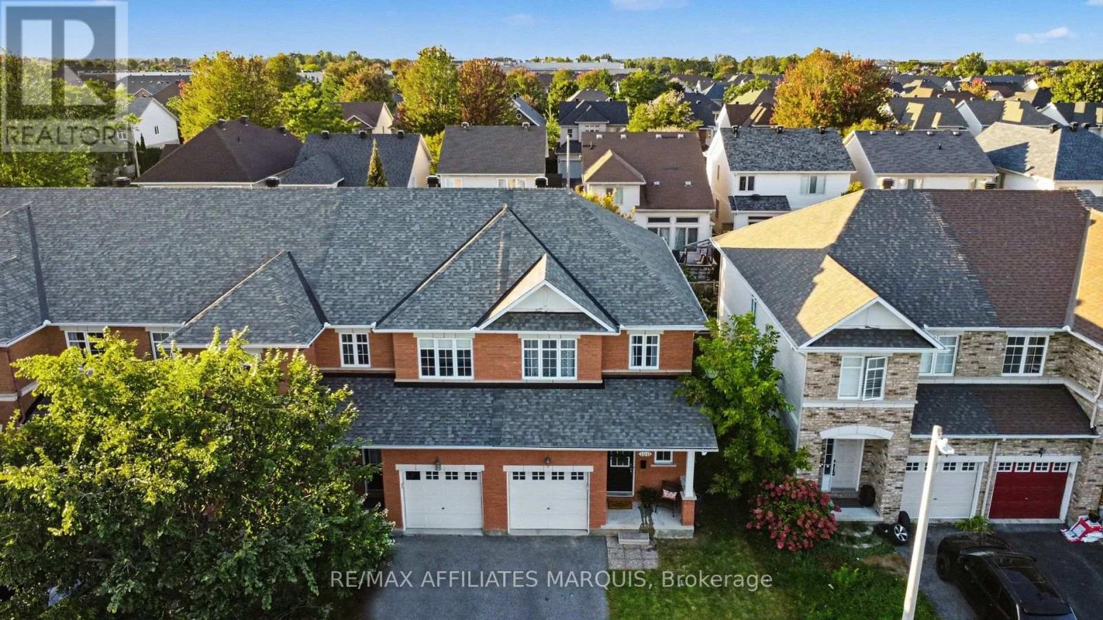 160 Deercroft Avenue, Ottawa, ON