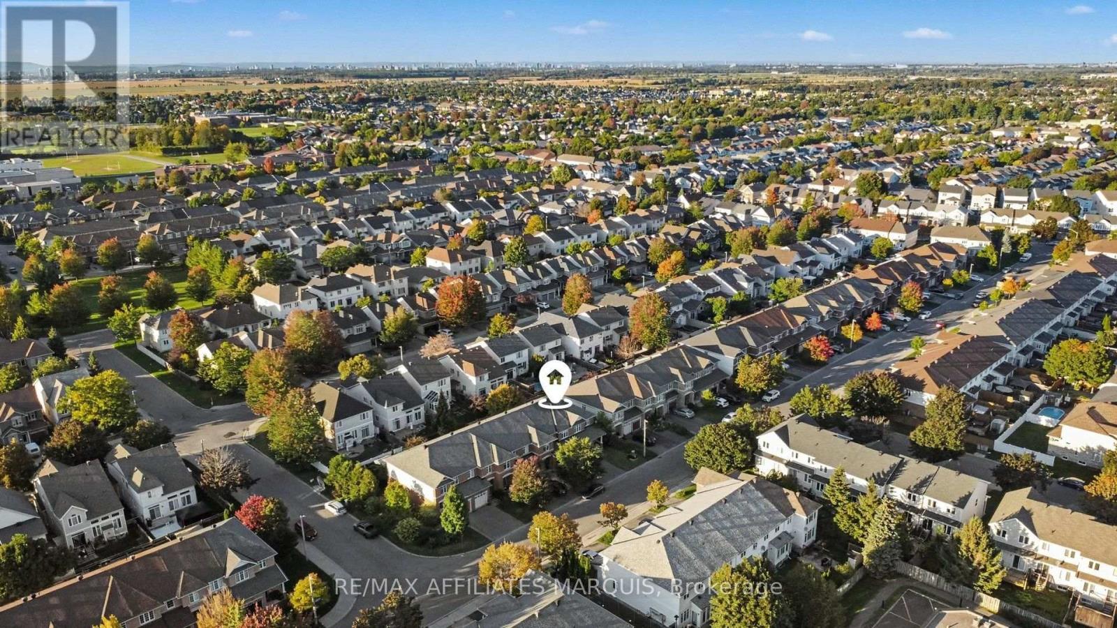 160 Deercroft Avenue, Ottawa, ON