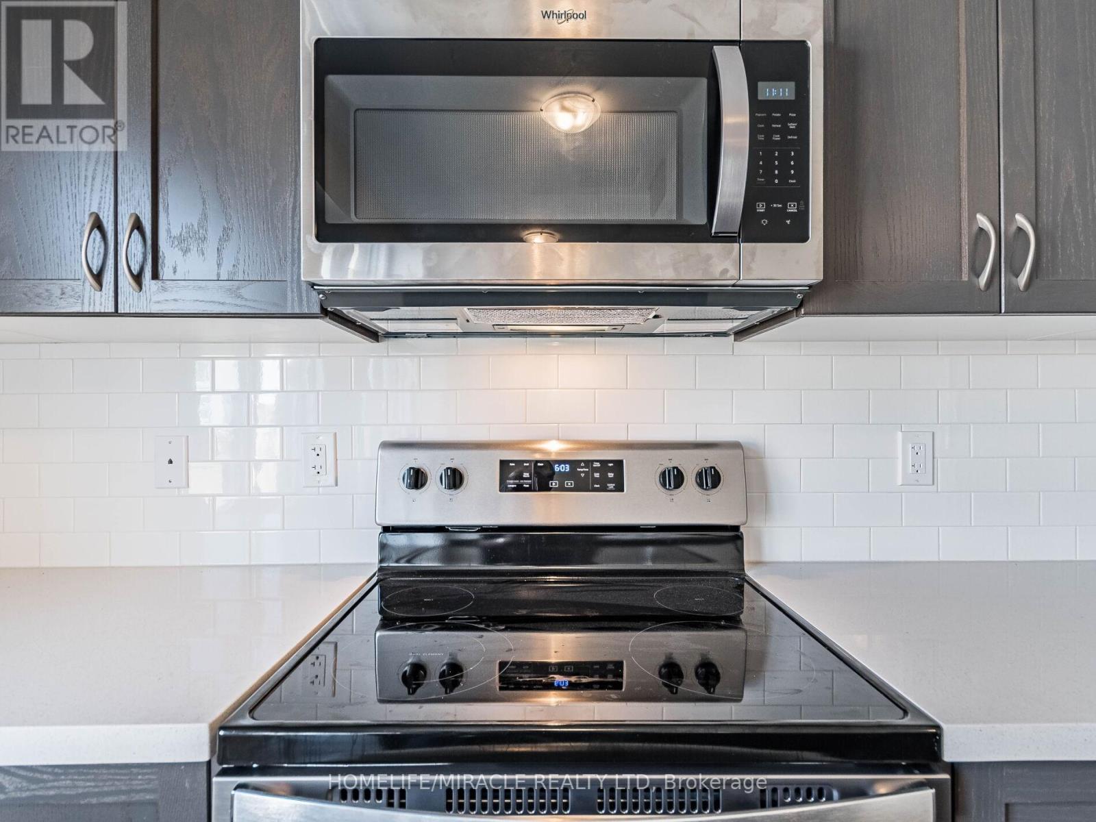140 Aquasanta Crescent, Hamilton, ON