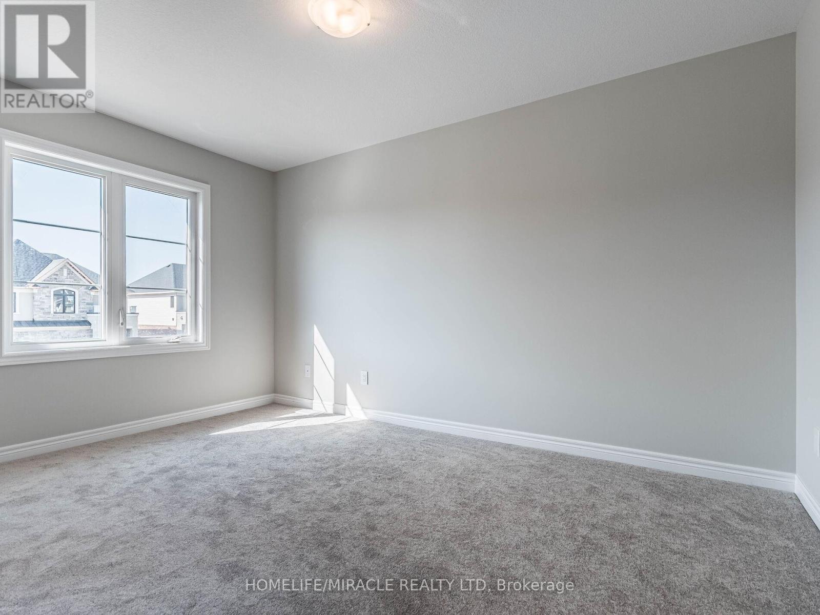 140 Aquasanta Crescent, Hamilton, ON