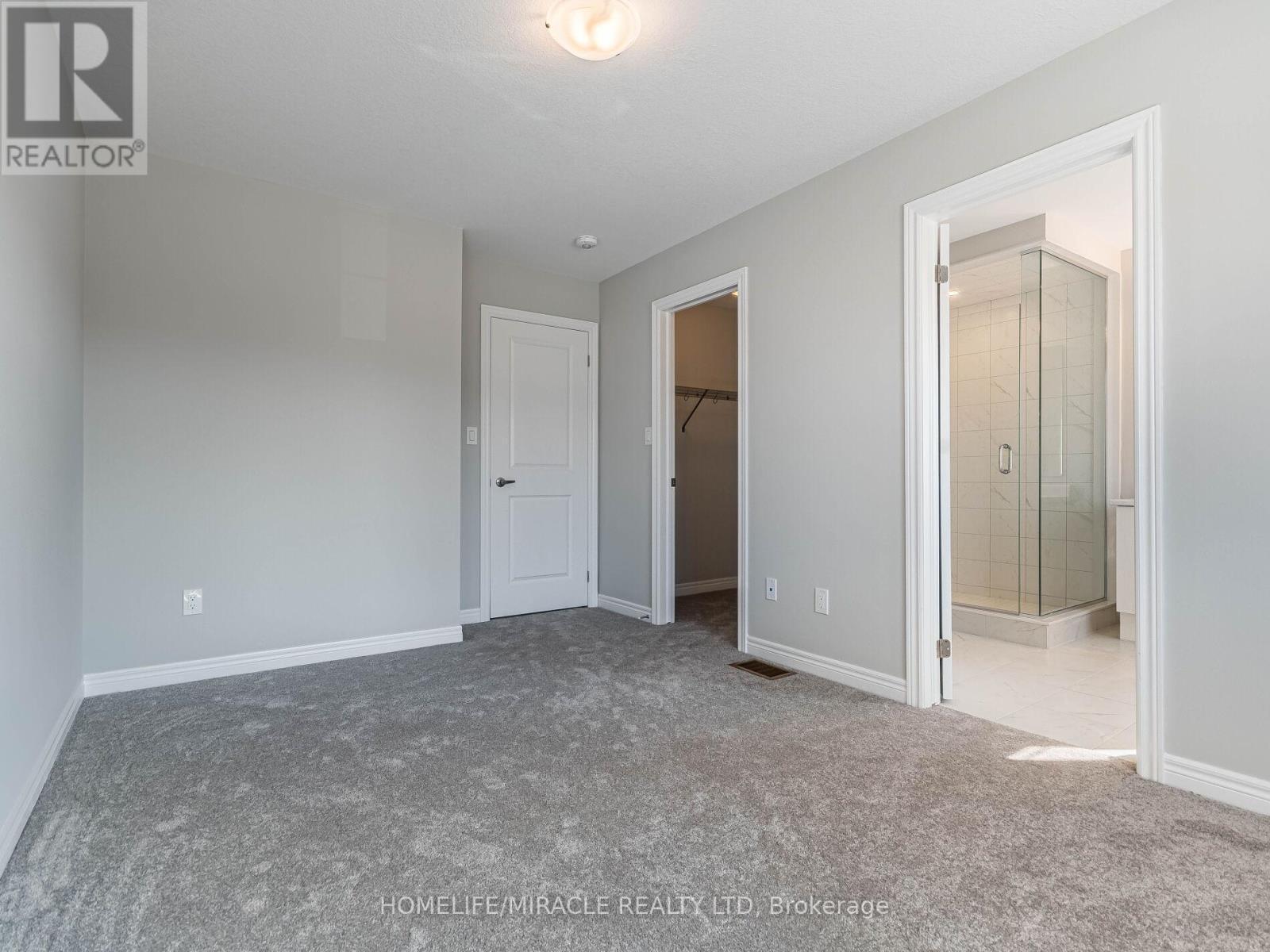 140 Aquasanta Crescent, Hamilton, ON