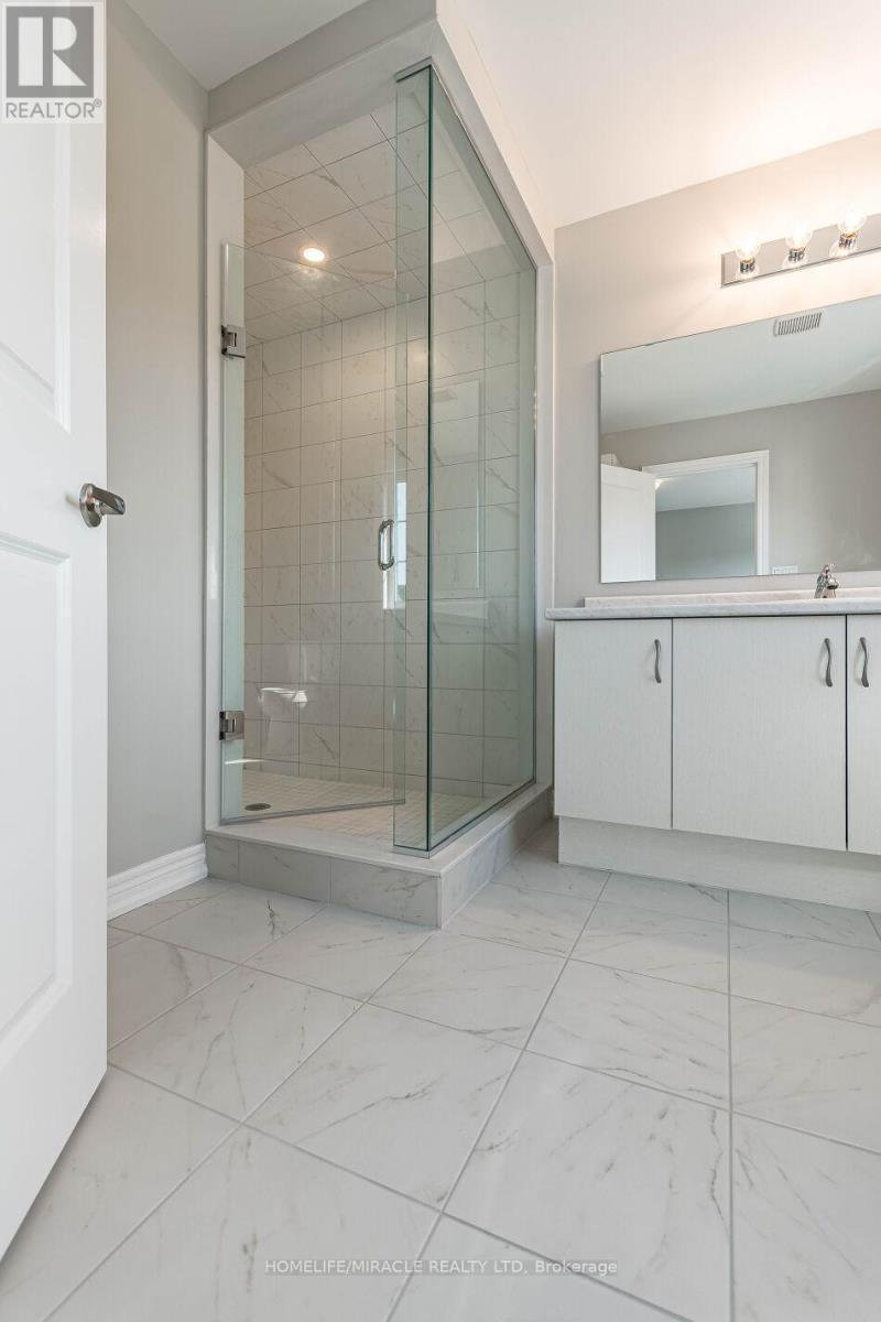 140 Aquasanta Crescent, Hamilton, ON