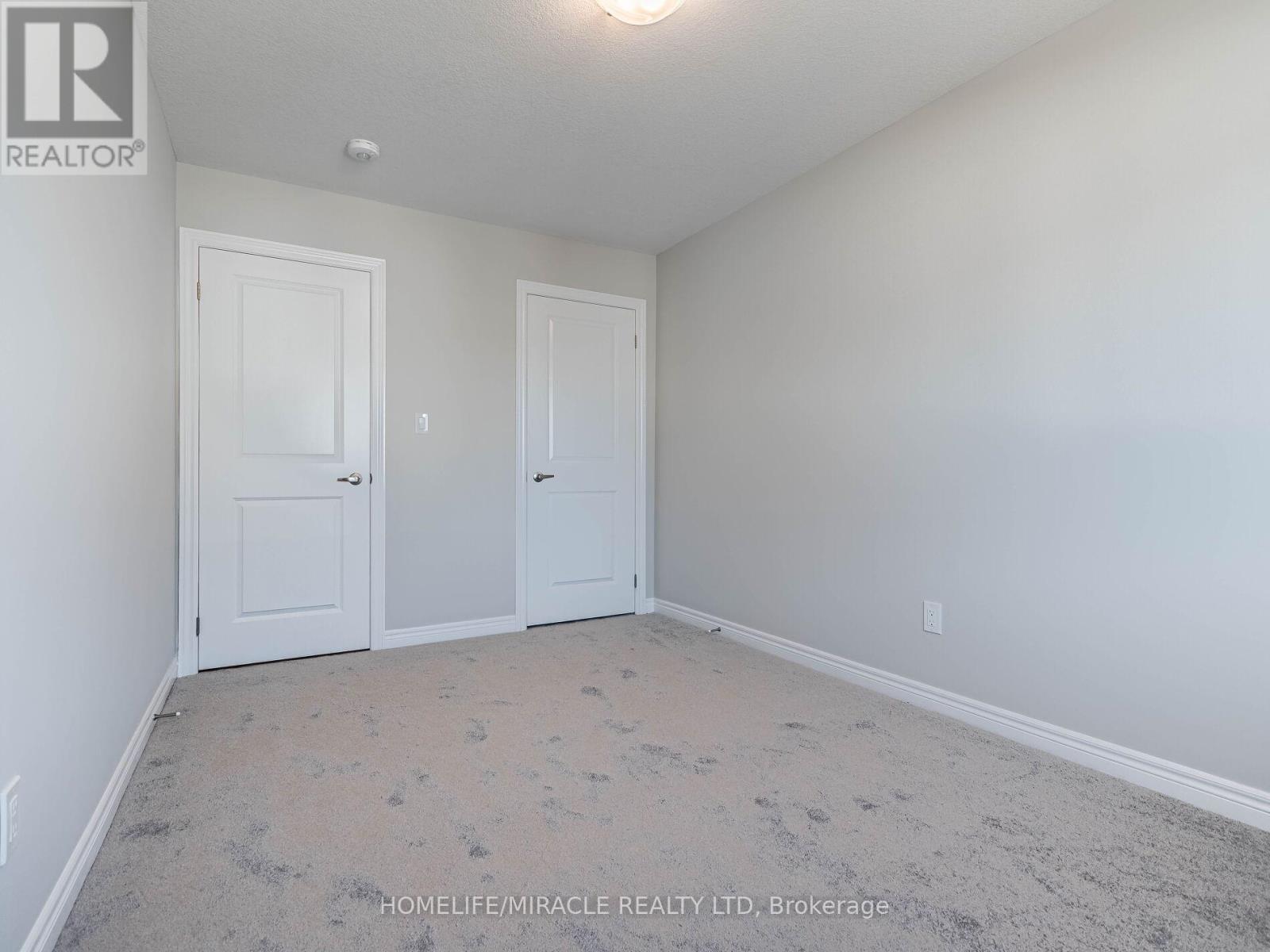 140 Aquasanta Crescent, Hamilton, ON