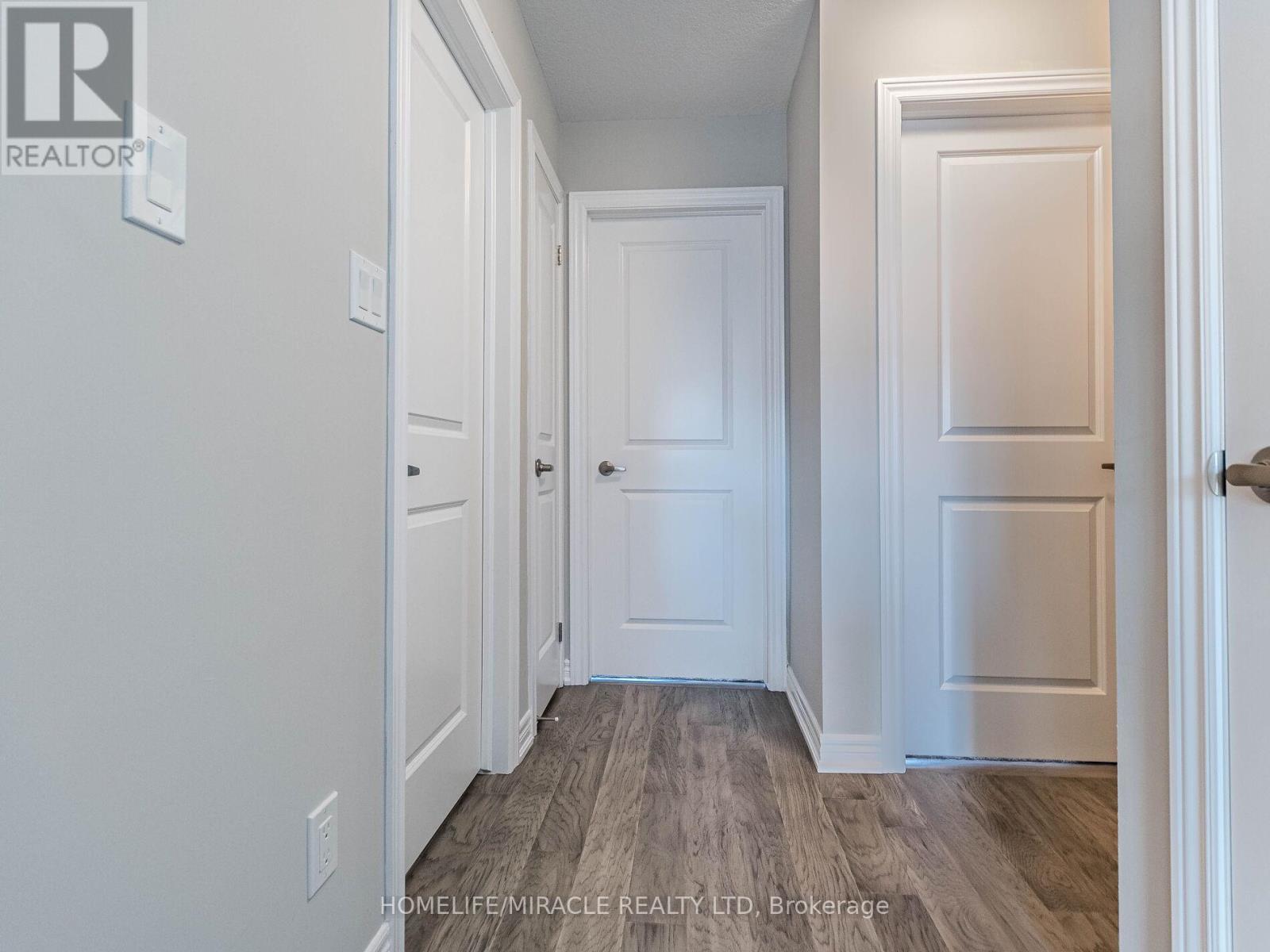 140 Aquasanta Crescent, Hamilton, ON