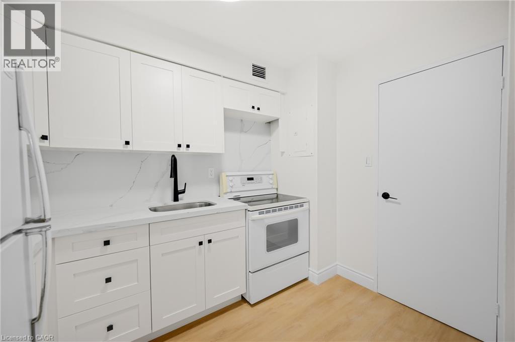 975 Warwick Court Unit# 310, Burlington, ON