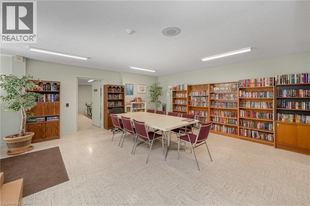 975 Warwick Court Unit# 310, Burlington, ON