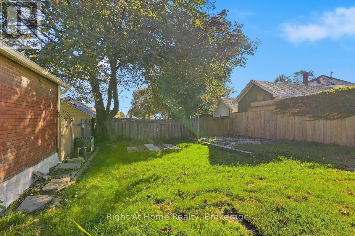 349 Kingsdale Avenue, Oshawa (O'Neill), ON