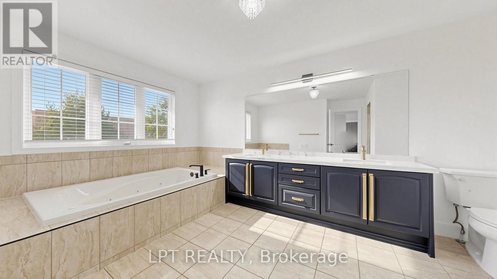 4 Plentywood Drive, Brampton, ON