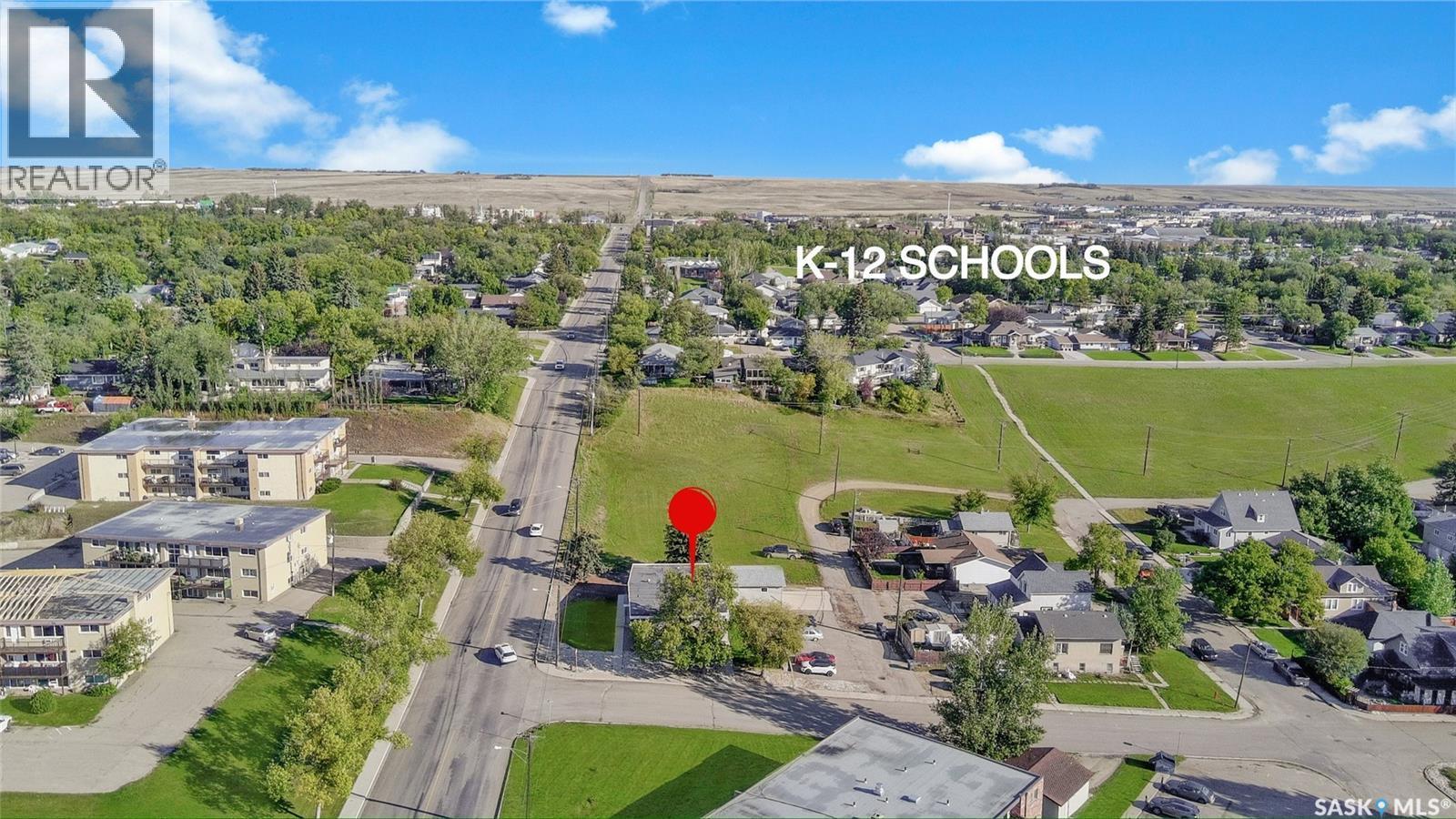 601 6Th Avenue Ne, Swift Current, SK