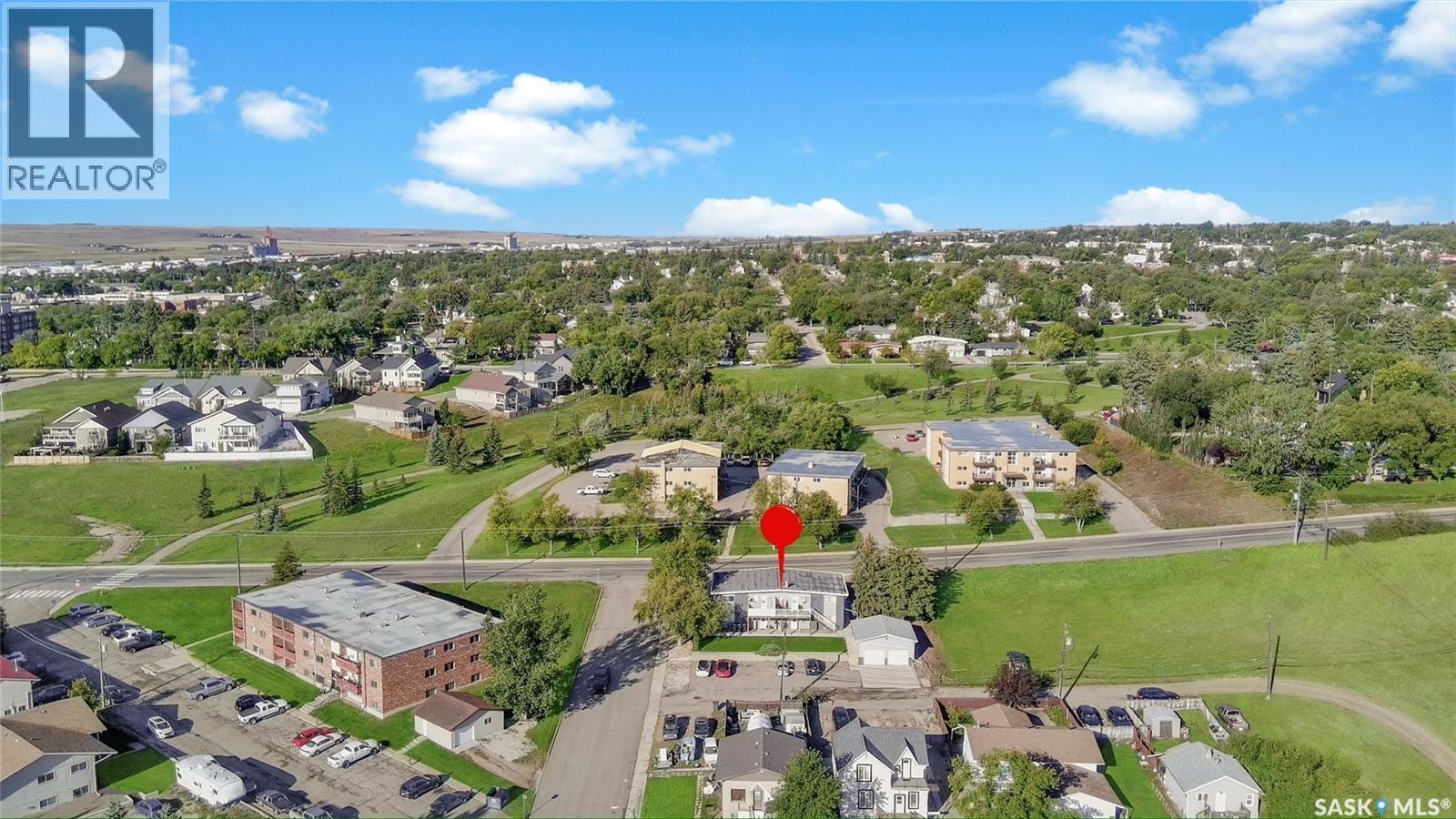 601 6Th Avenue Ne, Swift Current, SK