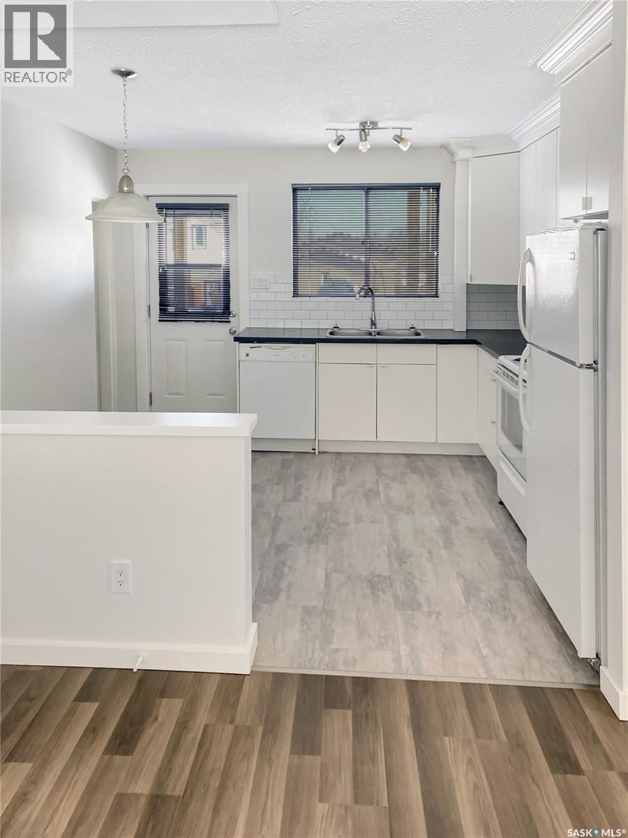 601 6Th Avenue Ne, Swift Current, SK