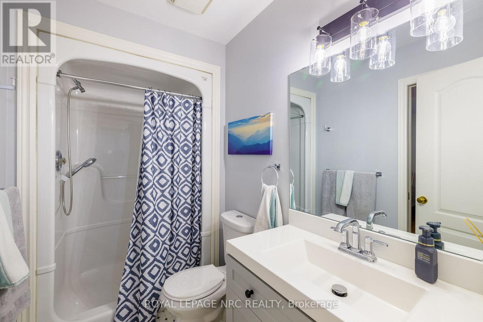 7621 Cameron Court, Niagara Falls (Mt. Carmel), ON