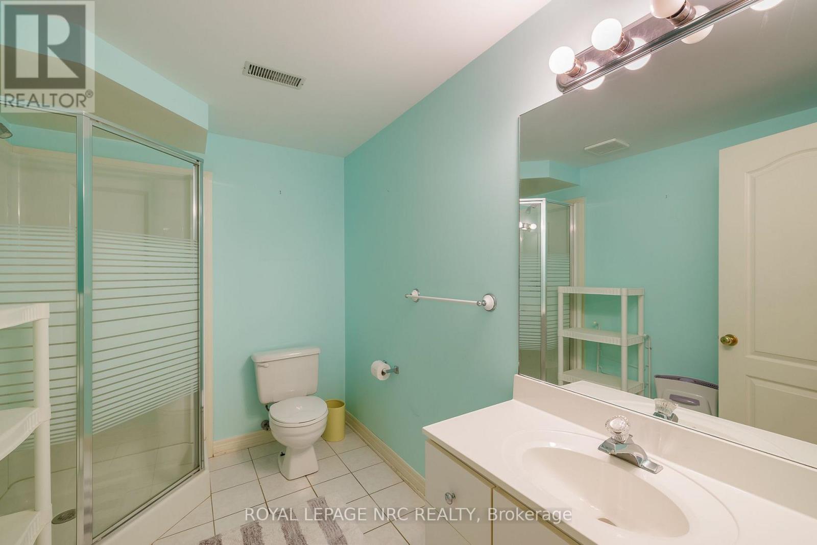 7621 Cameron Court, Niagara Falls (Mt. Carmel), ON