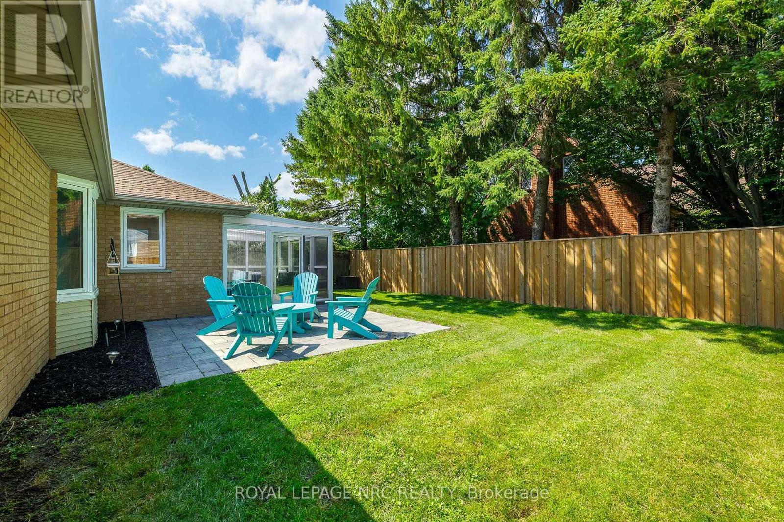 7621 Cameron Court, Niagara Falls (Mt. Carmel), ON