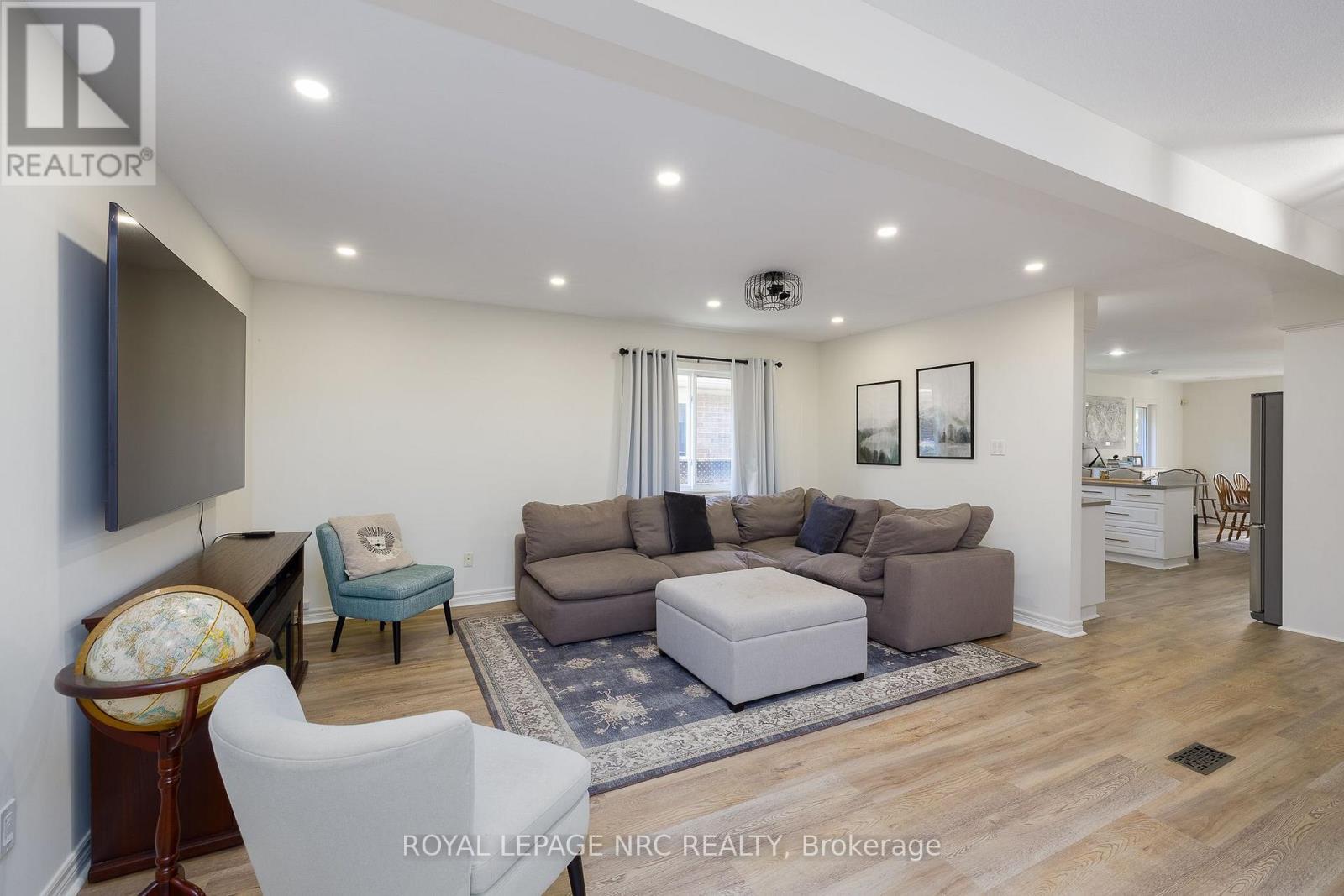 7621 Cameron Court, Niagara Falls (Mt. Carmel), ON