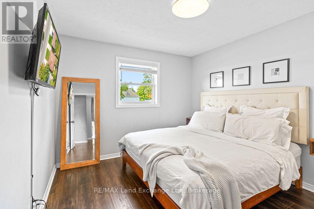 302 Bricker Street, Saugeen Shores, ON