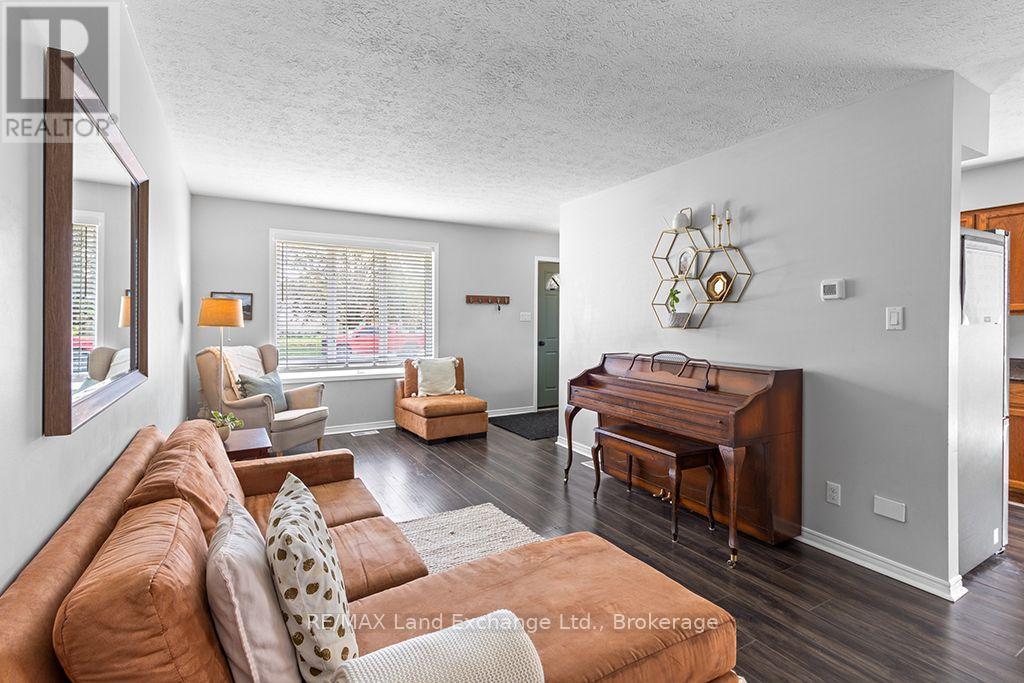 302 Bricker Street, Saugeen Shores, ON