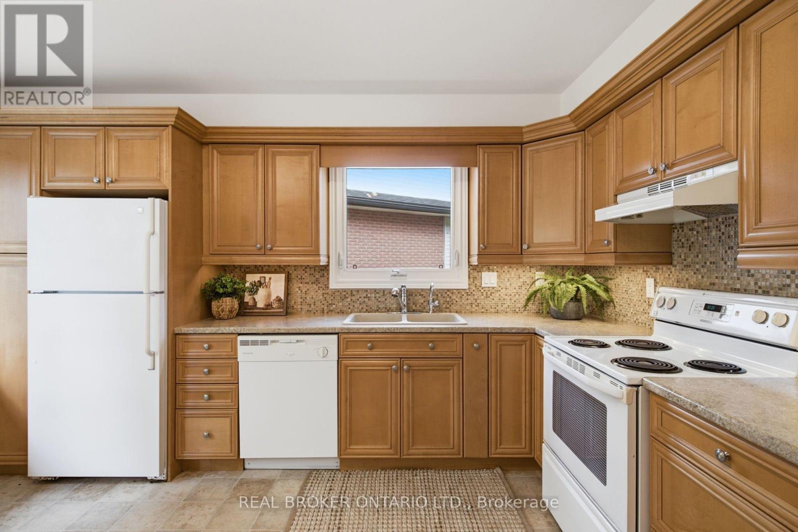 22 Ripley Crescent, Waterloo, ON