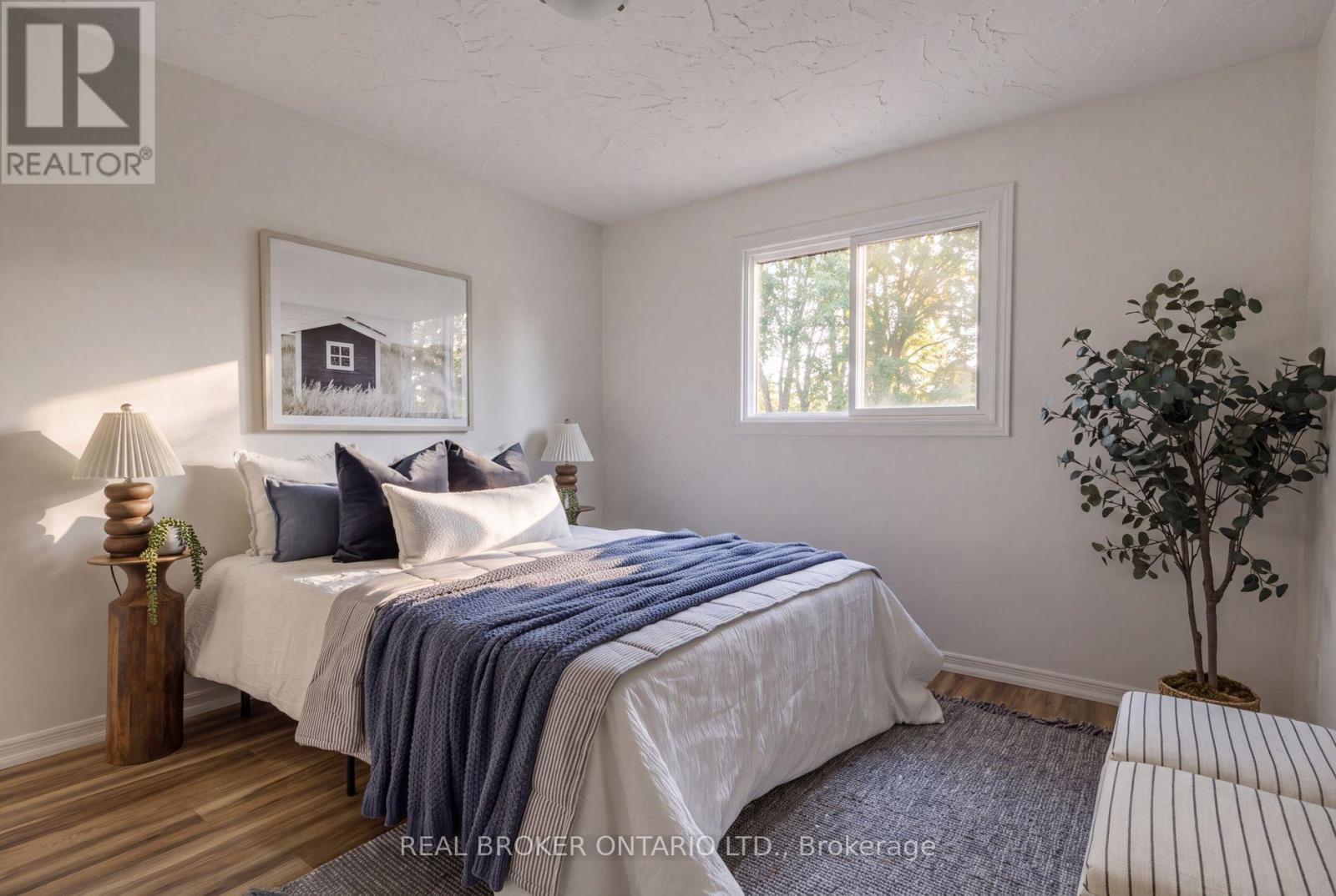 22 Ripley Crescent, Waterloo, ON