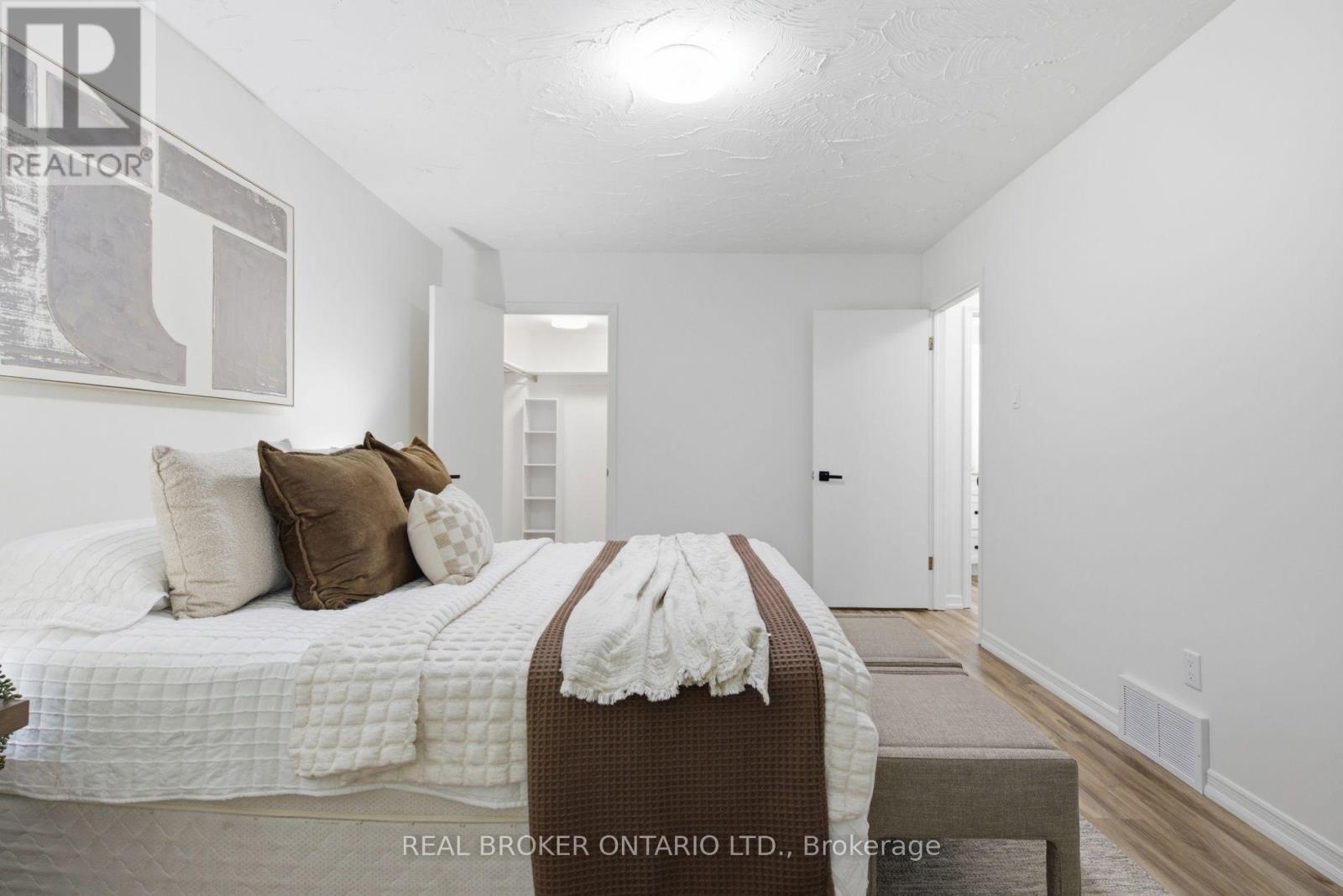22 Ripley Crescent, Waterloo, ON