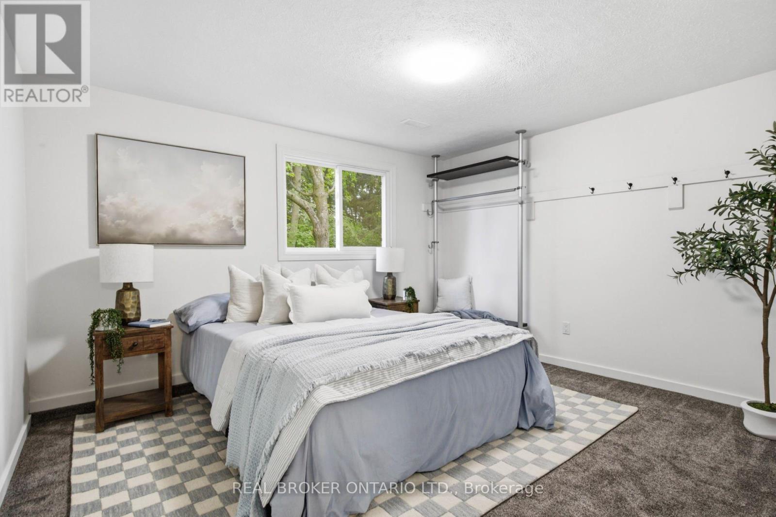 22 Ripley Crescent, Waterloo, ON