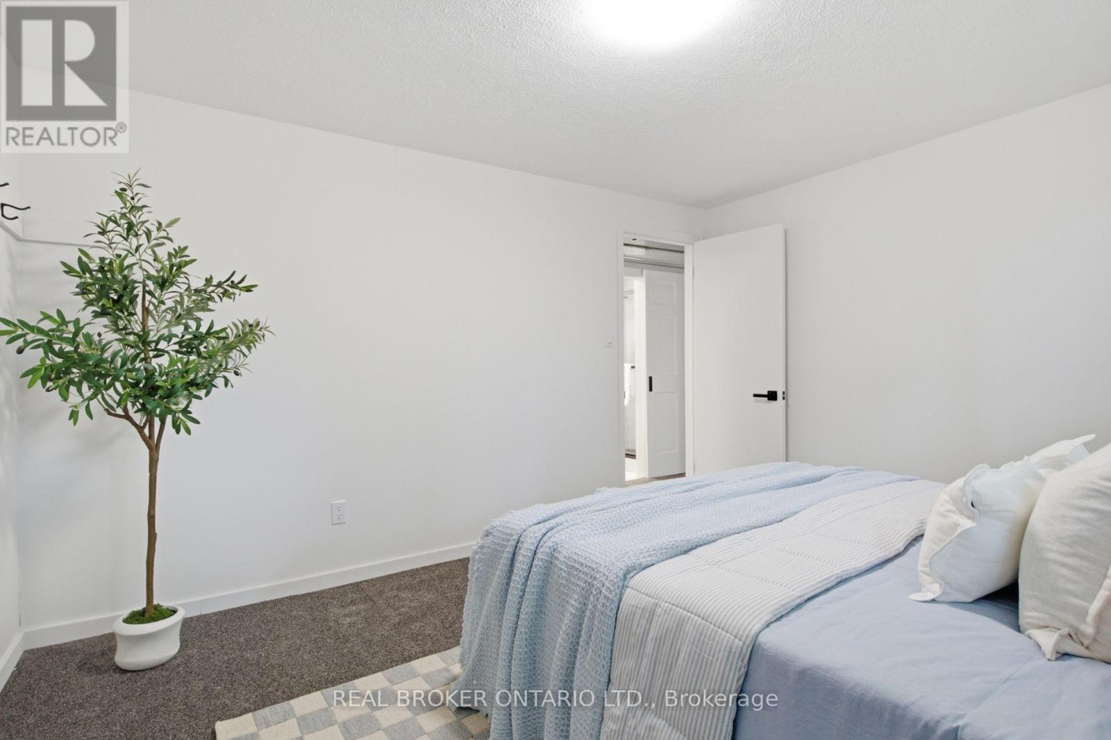 22 Ripley Crescent, Waterloo, ON