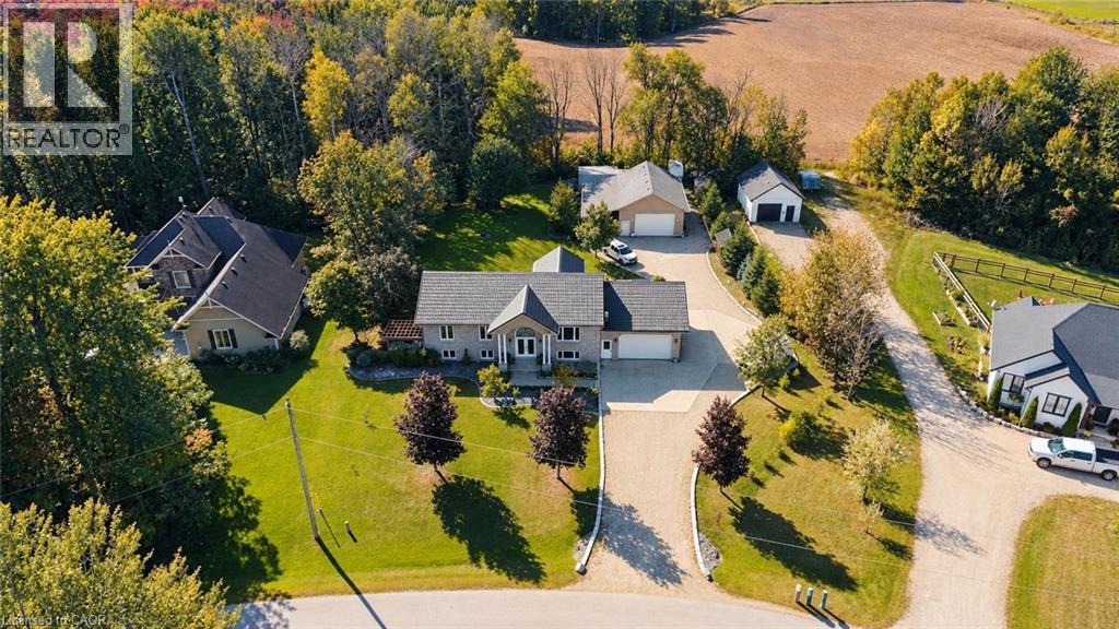 59 Regency Drive, Clifford, ON