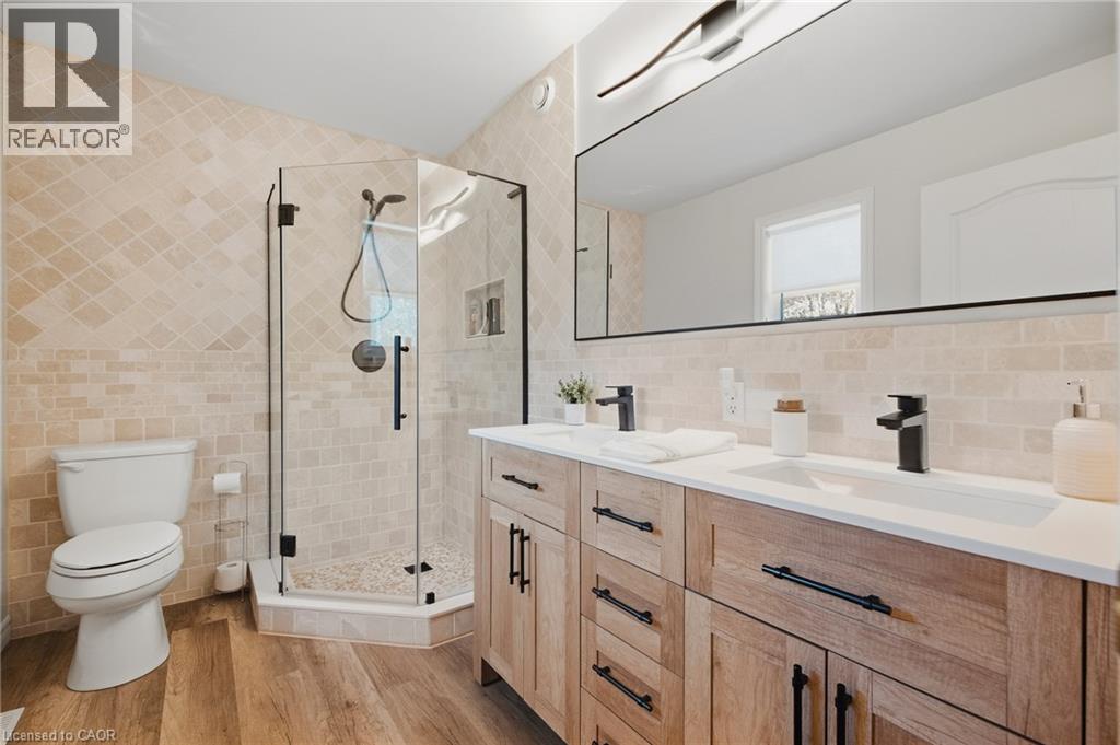 59 Regency Drive, Clifford, ON