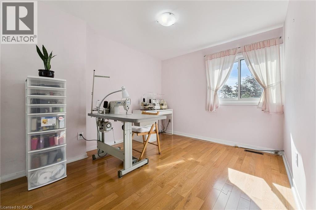 13 Burnt Meadoway Unit# 32, North York, ON