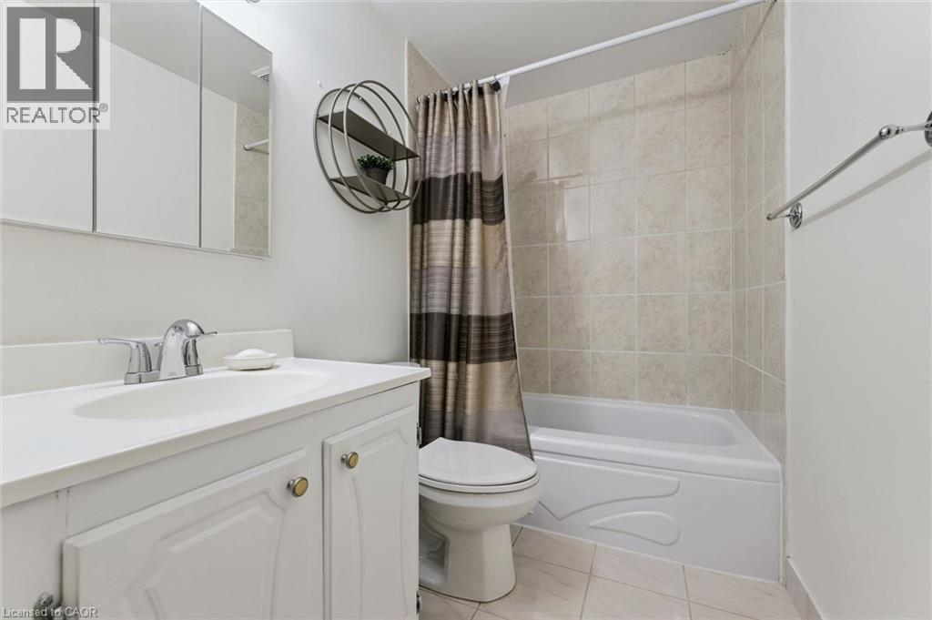 13 Burnt Meadoway Unit# 32, North York, ON