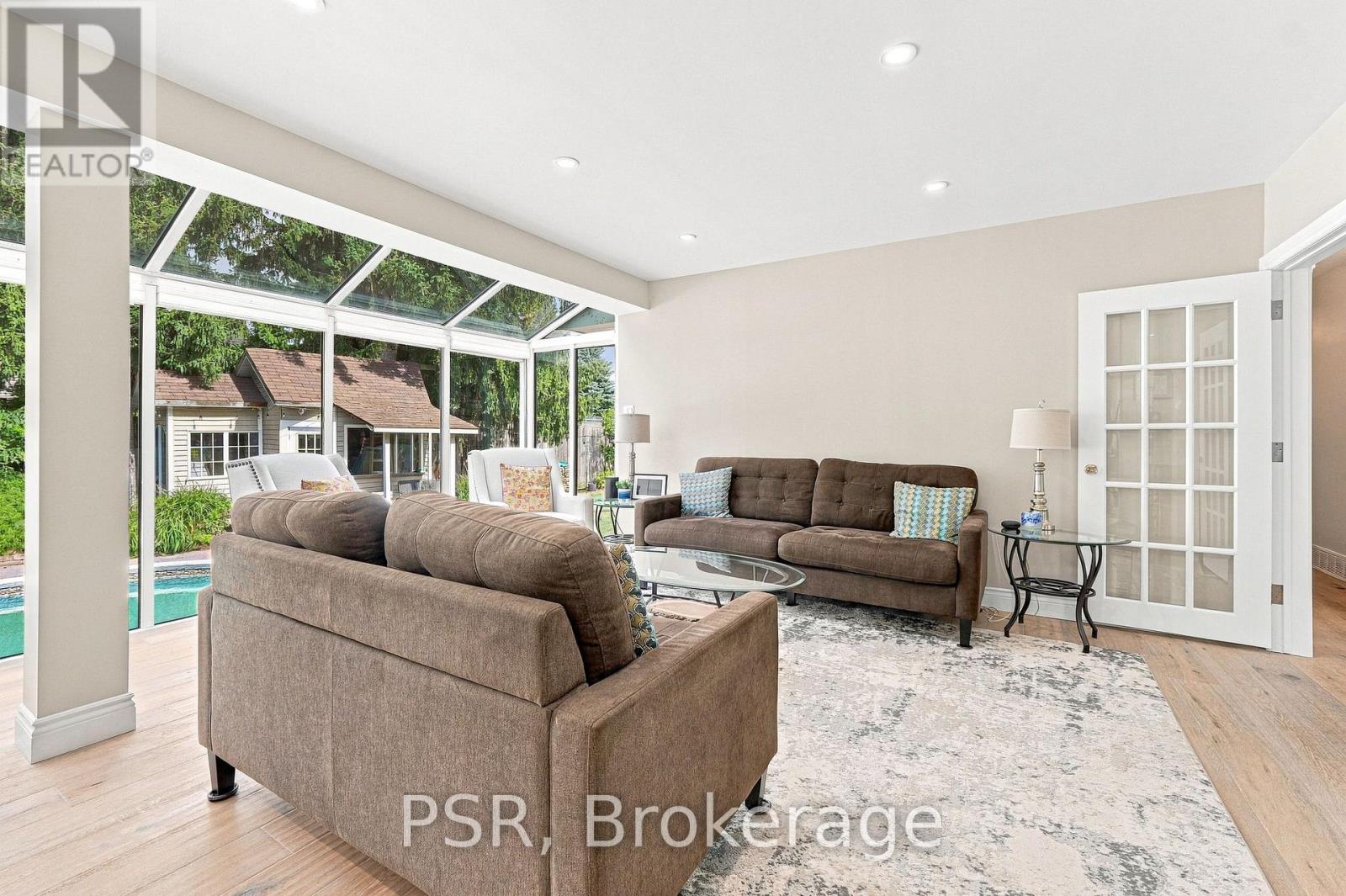 15 Valleyview Road, Halton Hills, ON