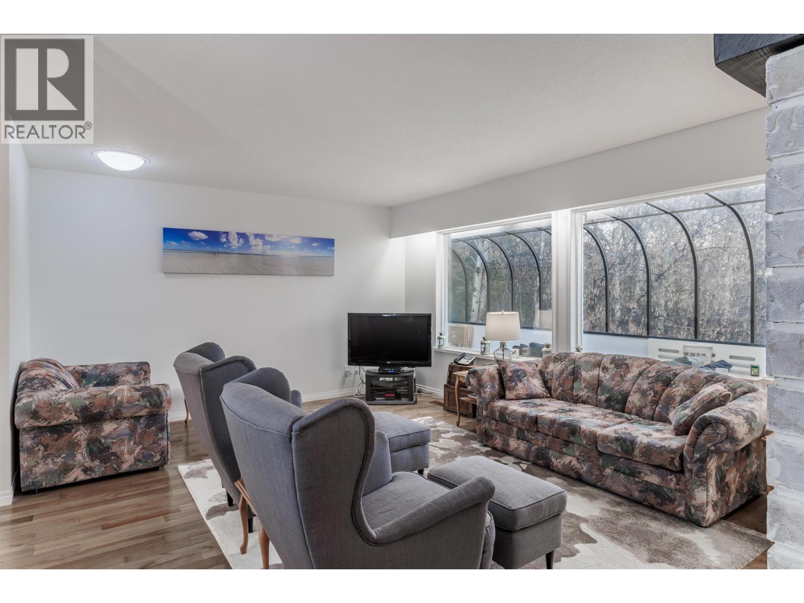 4715 Parker Court, 108 Mile Ranch, BC