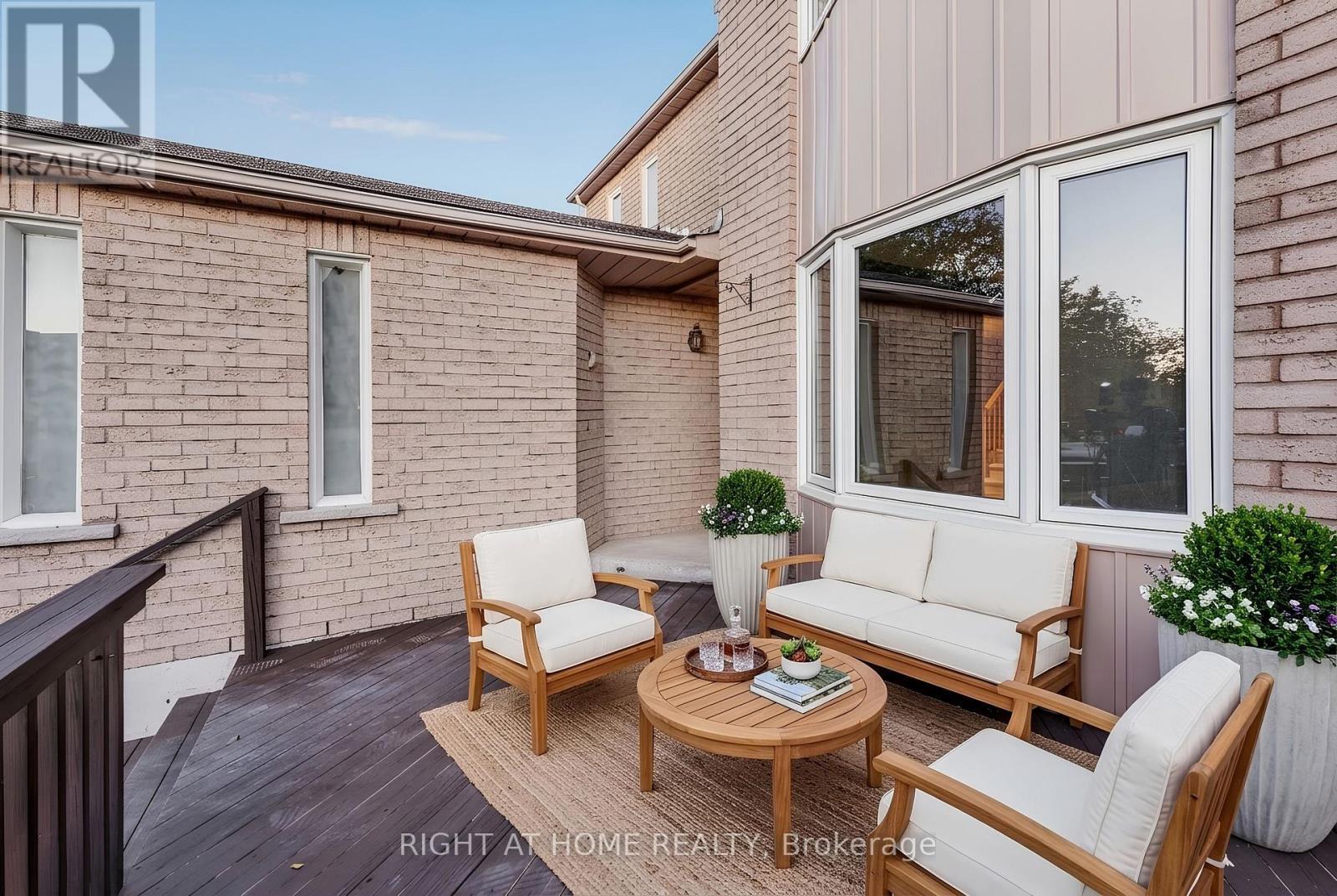 45 Blair Crescent, Barrie, ON