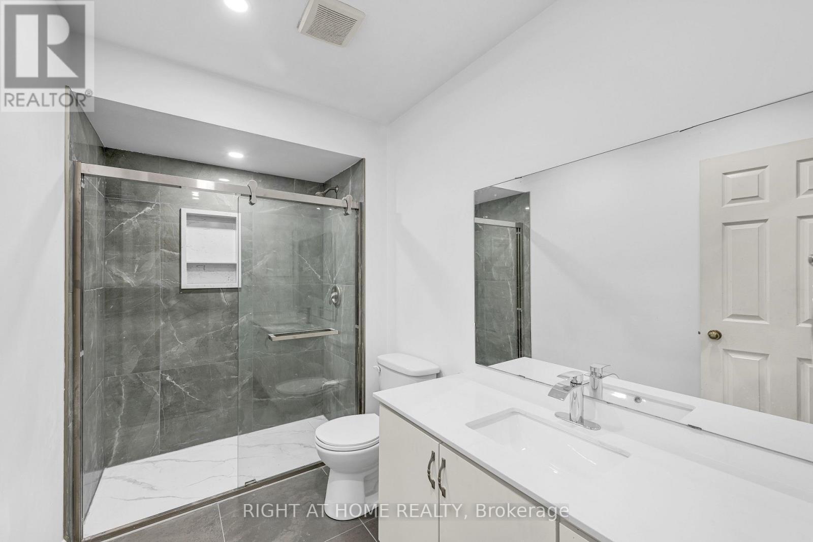 45 Blair Crescent, Barrie, ON