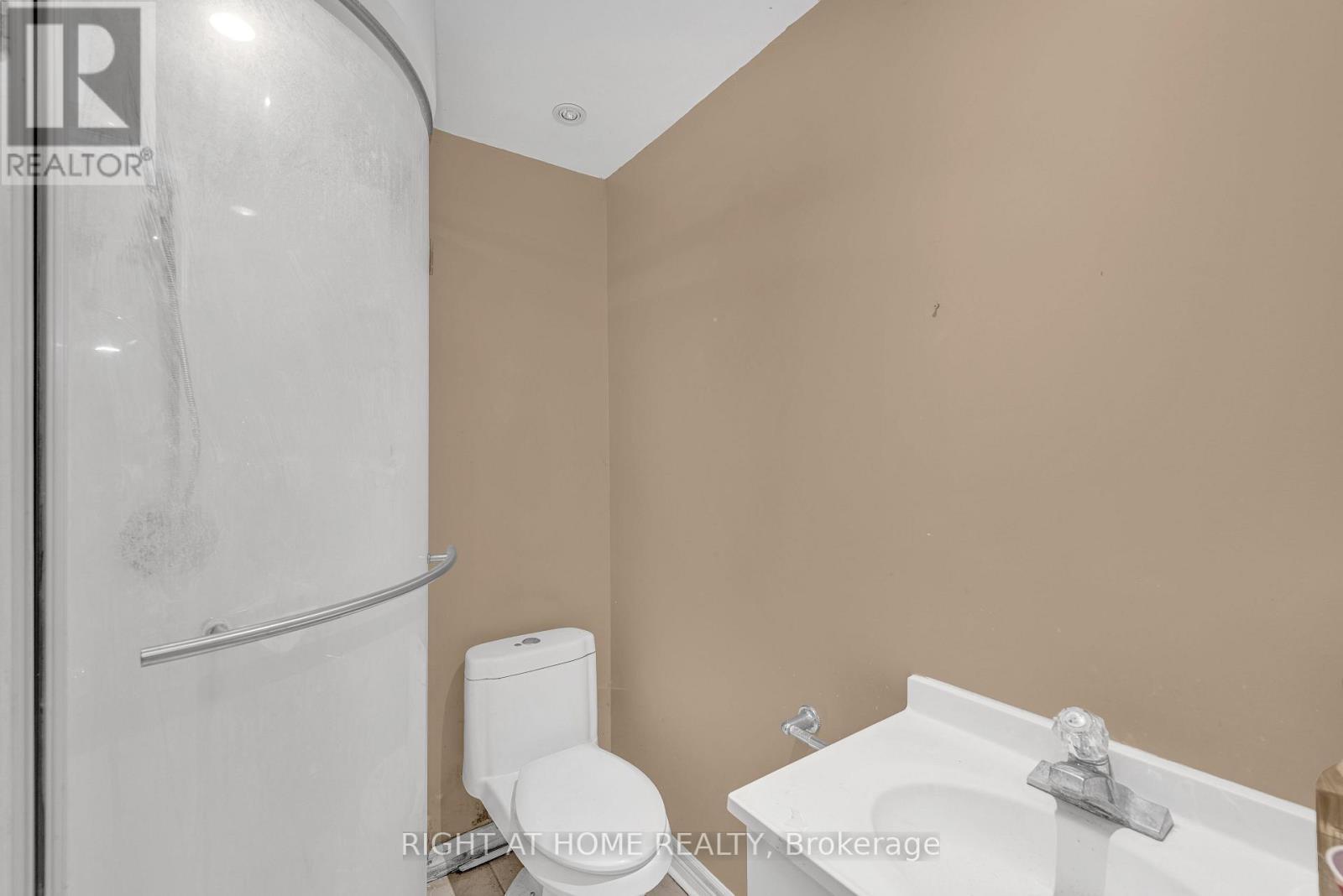 45 Blair Crescent, Barrie, ON