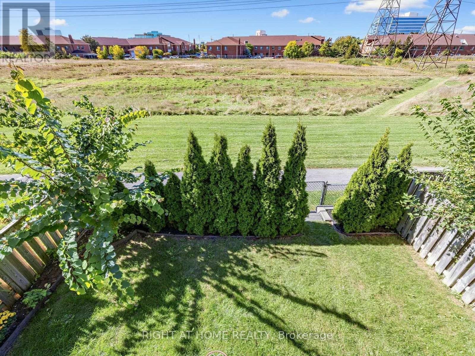 67 Bigham Crescent, Toronto, ON