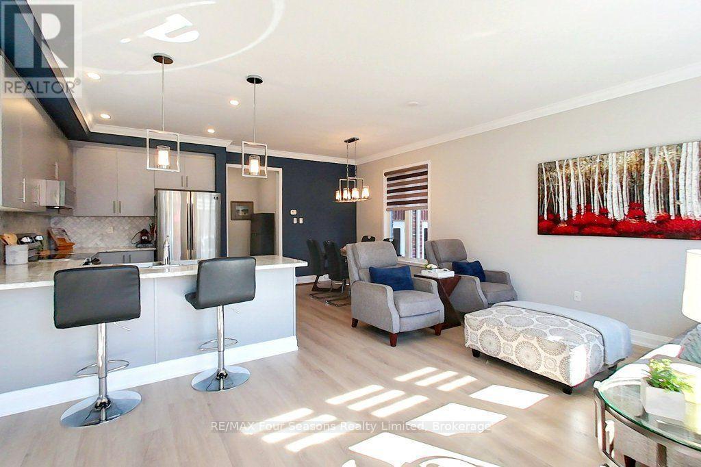 24 Barfoot Street, Collingwood, ON