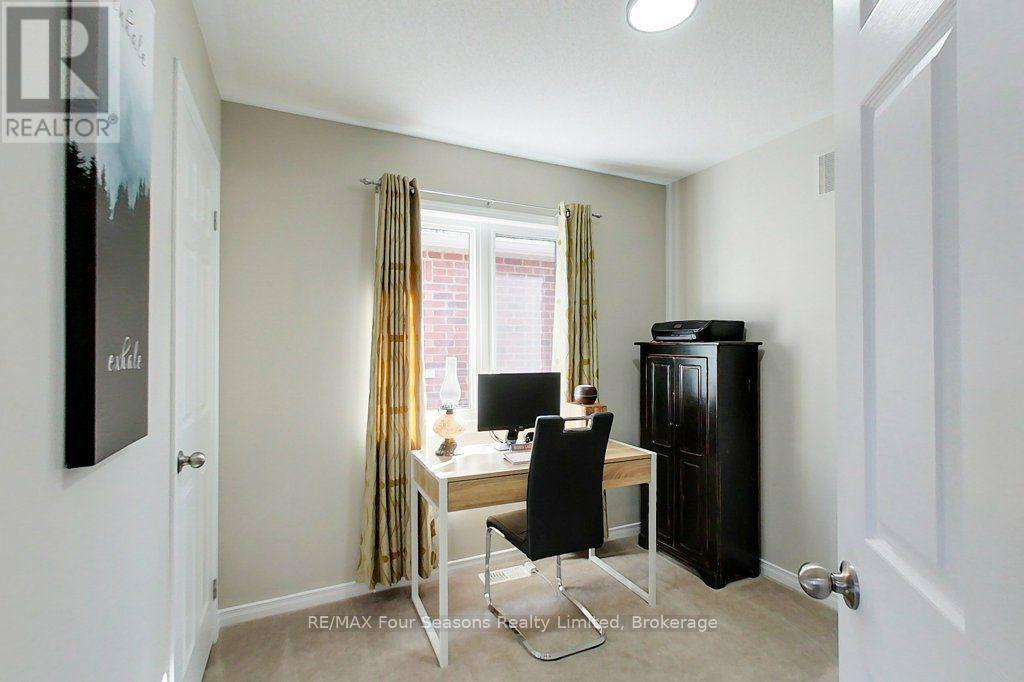 24 Barfoot Street, Collingwood, ON