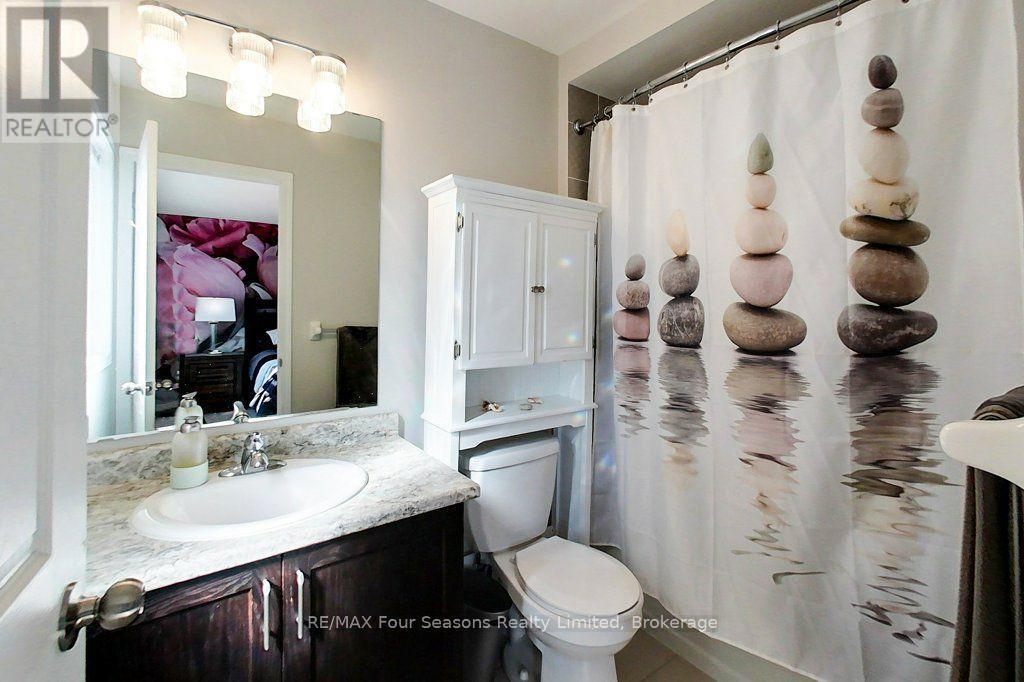24 Barfoot Street, Collingwood, ON