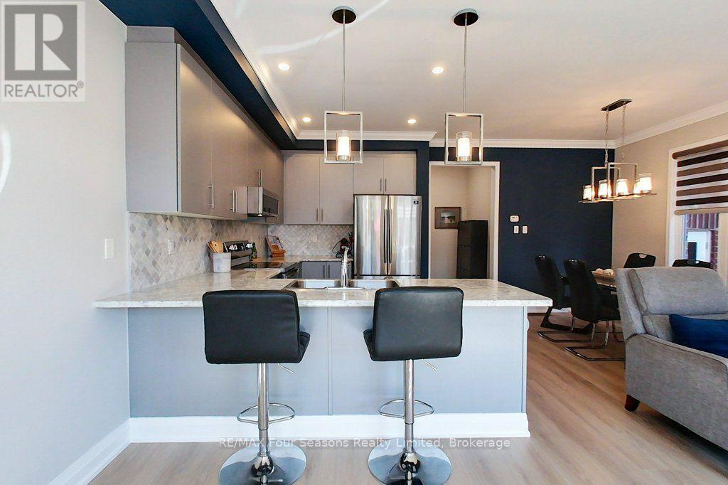 24 Barfoot Street, Collingwood, ON