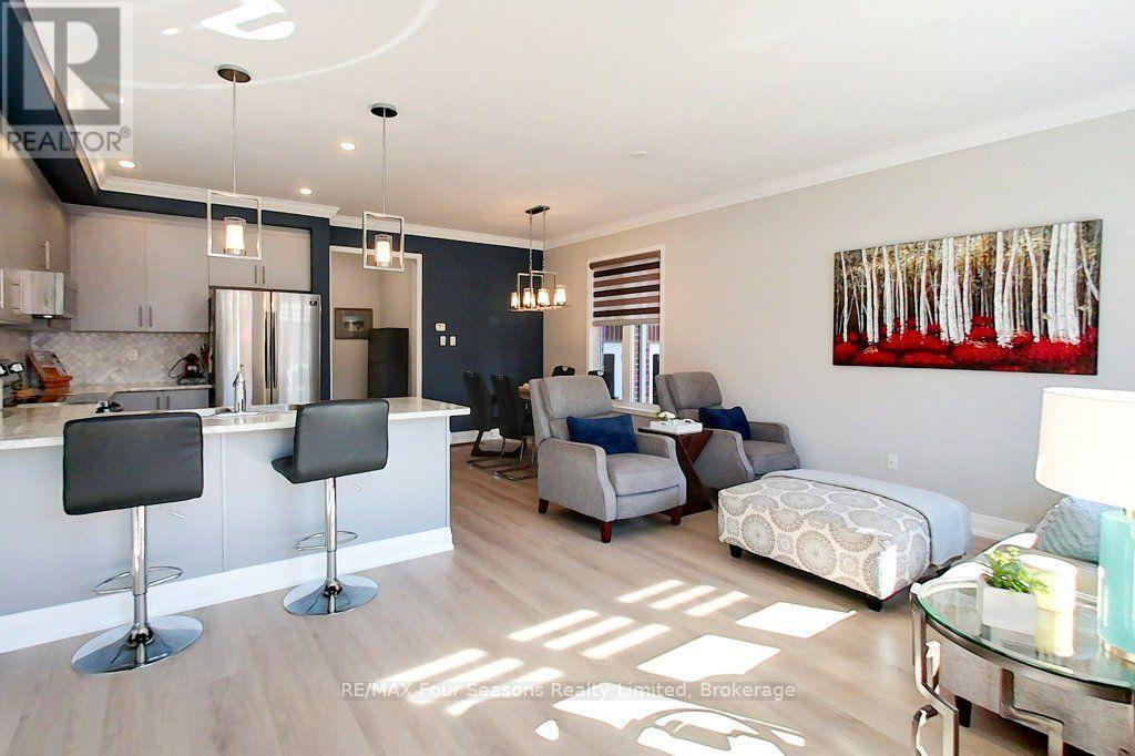 24 Barfoot Street, Collingwood, ON