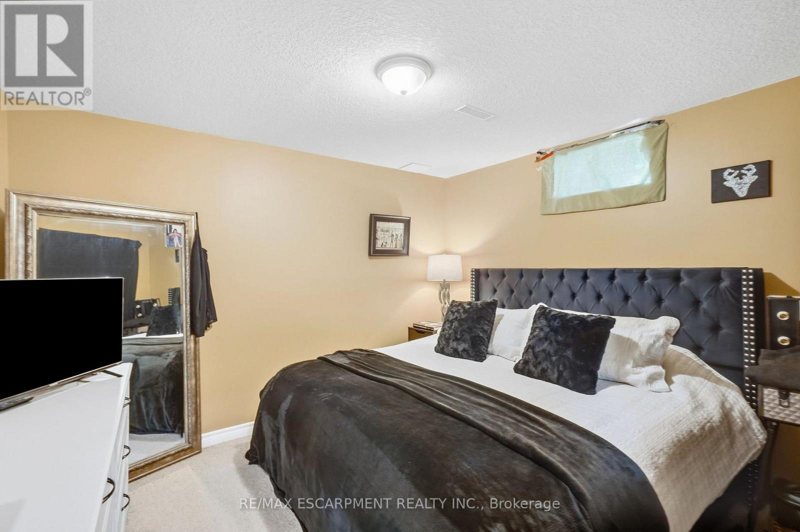 303 Webster Road, Hamilton, ON